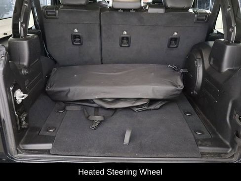Used 2023 Jeep Wrangler Unlimited Sahara w/ Cold Weather Group AWD/4WD image 10