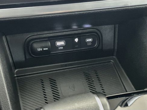 Used 2024 Kia Sportage EX FWD image 26