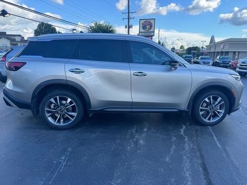 Used 2023 INFINITI QX60 Luxe w/ Cargo Package AWD/4WD image 7