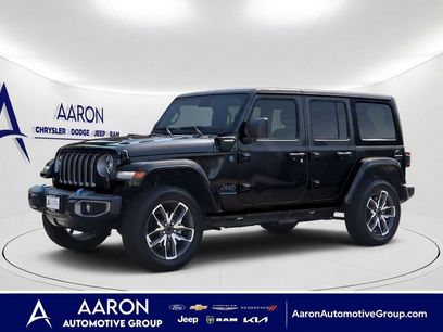 Used 2024 Jeep Wrangler Unlimited w/ Convenience Group