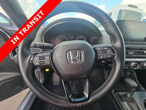 Used 2024 Honda Civic Sport image 6