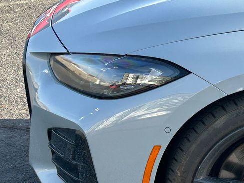 Used 2022 BMW M440i Convertible w/ Premium Package image 12