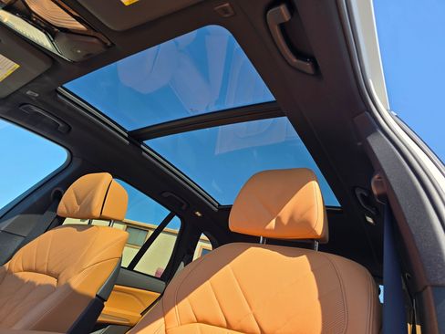 New 2026 BMW X5 xDrive50e AWD/4WD image 28