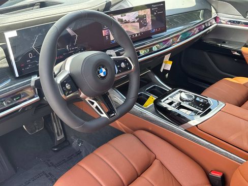 New 2025 BMW 760i xDrive AWD/4WD image 34