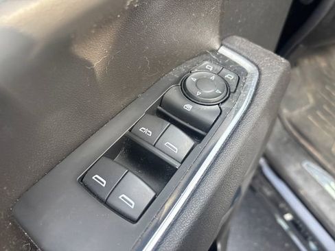 Used 2023 GMC Sierra 1500 Elevation image 11