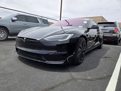 Used 2021 Tesla Model S Plaid AWD/4WD image 2