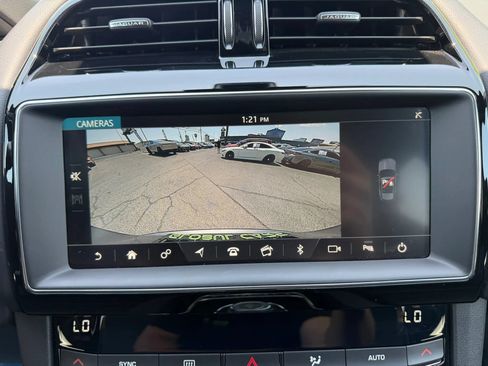 Used 2020 Jaguar F-PACE Premium AWD/4WD image 27