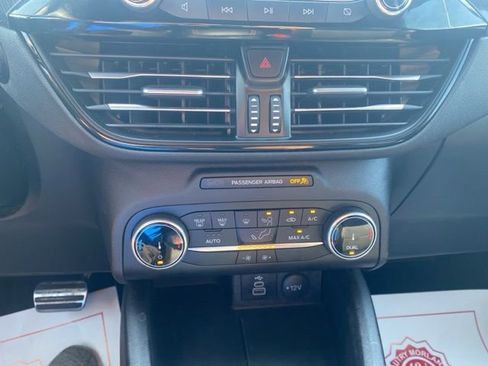 Used 2024 Ford Escape ST-Line image 23