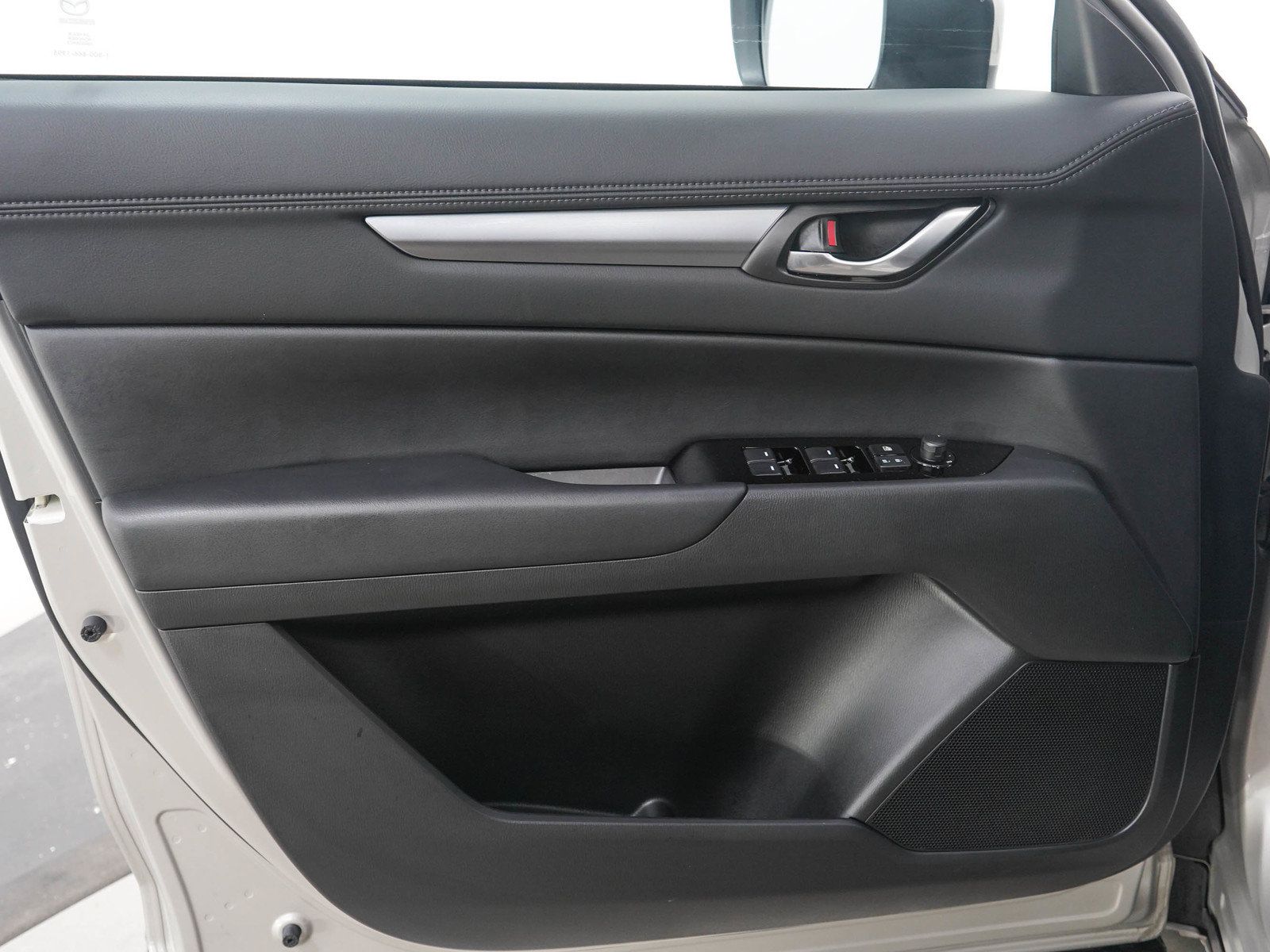 Used 2025 MAZDA CX-5 AWD 2.5 S w/ Preferred Package image 21