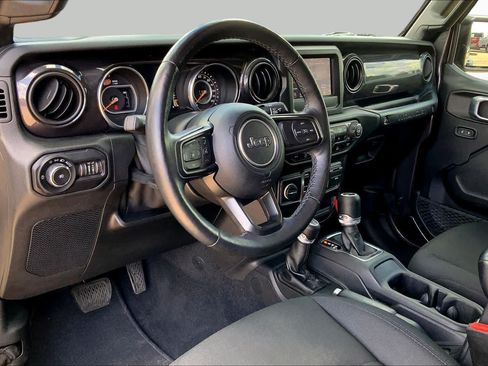 Used 2021 Jeep Wrangler Unlimited Sport AWD/4WD image 17