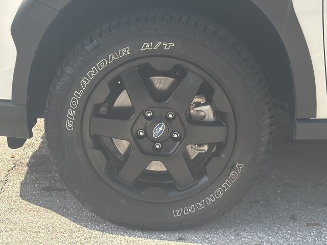 Used 2025 Subaru Outback Wilderness AWD/4WD image 11