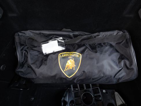 Used 2024 Lamborghini Revuelto AWD/4WD image 87