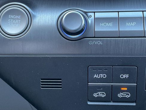 Used 2025 Hyundai Kona SEL image 32