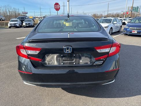 Used 2022 Honda Accord Sport image 6