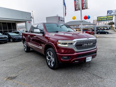 Used 2022 RAM 1500 Limited w/ Body Color Bumper Group image 5