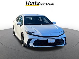Used 2025 Toyota Camry SE video 1