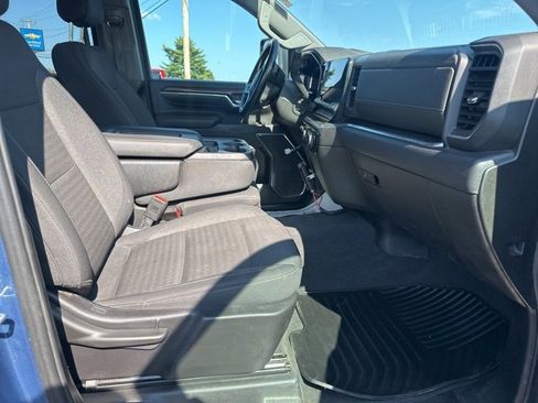 Used 2024 Chevrolet Silverado 3500 LT image 20