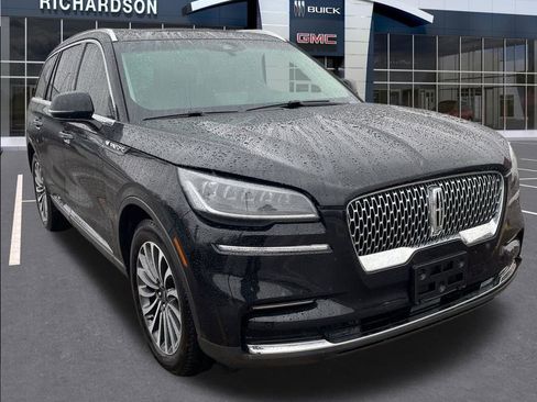 Used 2022 Lincoln Aviator Reserve AWD/4WD image 7