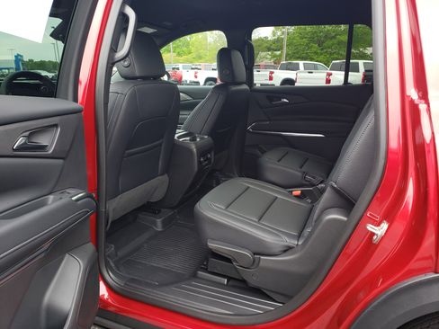 New 2026 Chevrolet Traverse LT FWD image 31