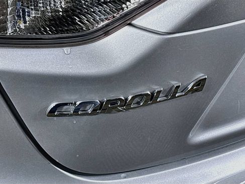 Used 2024 Toyota Corolla LE FWD image 23