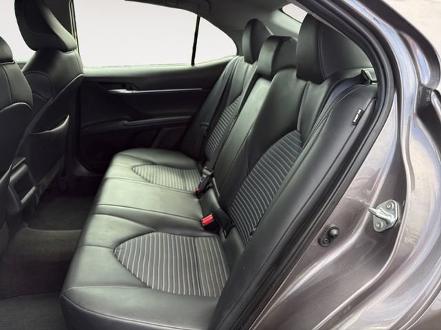 Used 2024 Toyota Camry SE FWD image 13