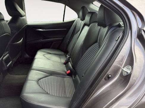 Used 2024 Toyota Camry SE FWD image 13