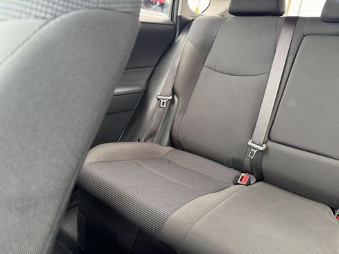Used 2024 Toyota RAV4 LE AWD/4WD image 32