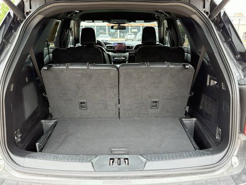 Used 2020 Ford Explorer Limited image 30