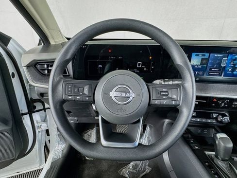 New 2026 Nissan Kicks SV w/ SV Premium Package image 10