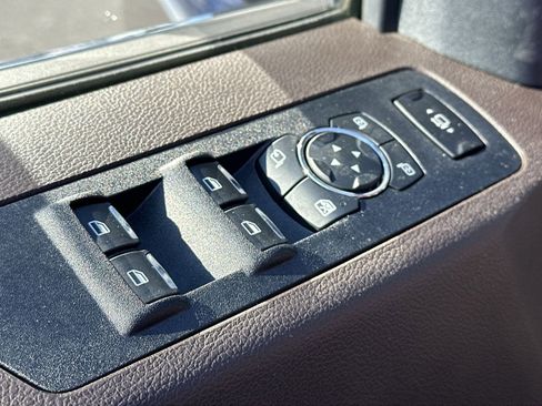 Used 2019 Ford F350 King Ranch w/ King Ranch Ultimate Package image 18