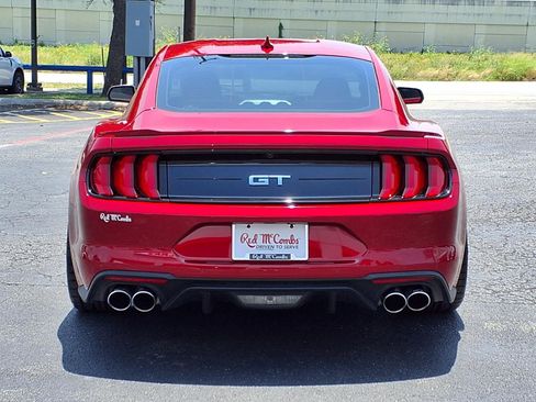 Used 2022 Ford Mustang GT Premium w/ Equipment Group 401A RWD image 7