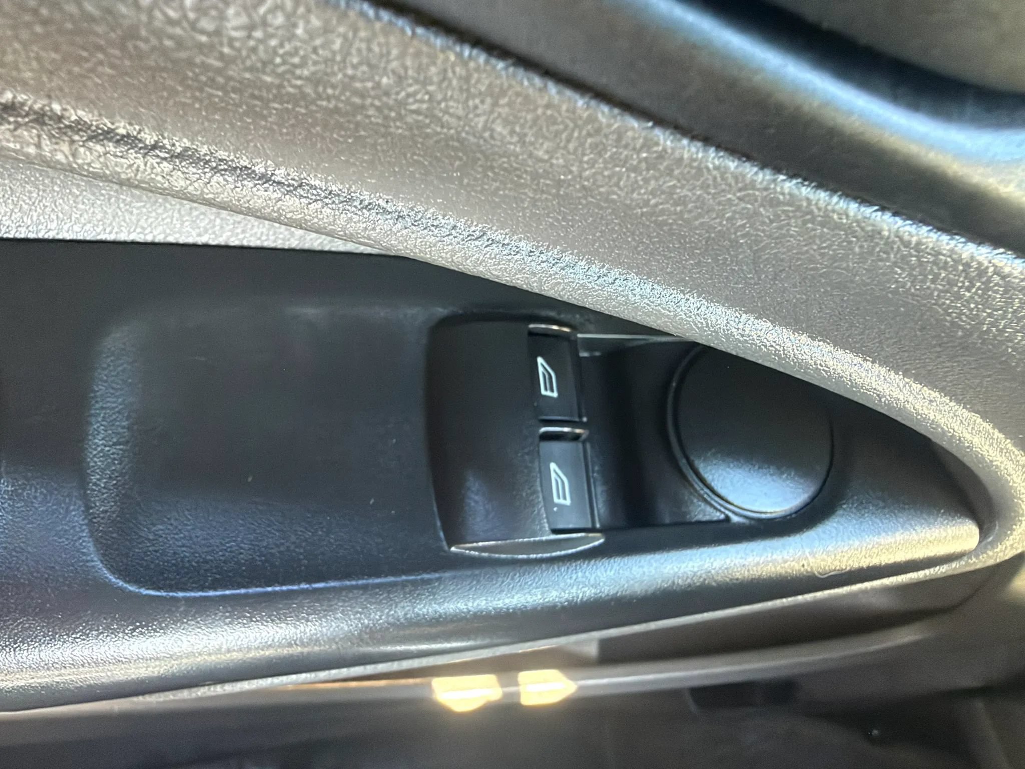 Used 2022 Ford Transit Connect XL FWD image 25