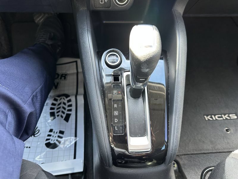 Used 2021 Nissan Kicks S FWD image 21