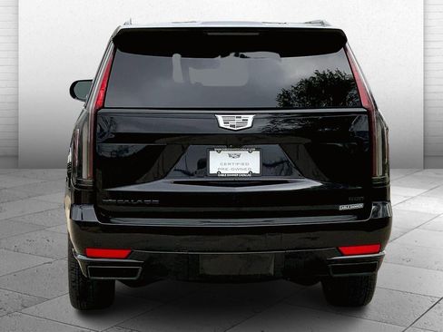 Used 2023 Cadillac Escalade Sport Platinum w/ LPO, ONYX Package AWD/4WD image 3