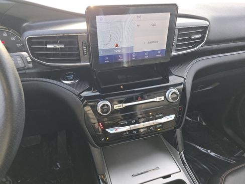 Used 2023 Ford Explorer ST-Line w/ Class IV Trailer Tow Package image 31