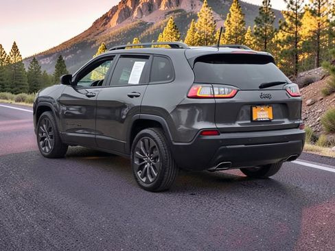 Used 2021 Jeep Cherokee Latitude Lux 80th Anniv w/ Quick Order Package 26U 80TH FWD image 5