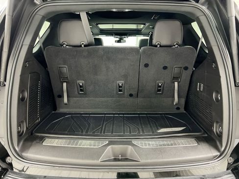 Used 2021 Chevrolet Tahoe Z71 image 25