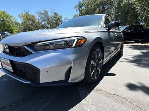 New 2026 Honda Civic Sport Touring image 9