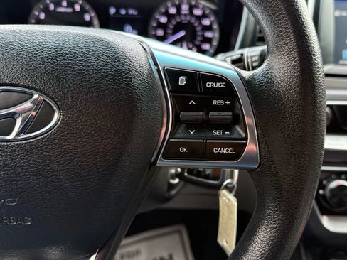 Used 2019 Hyundai Sonata SE FWD image 14
