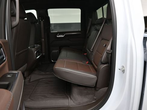 New 2026 GMC Sierra 3500 Denali w/ Technology Package image 15