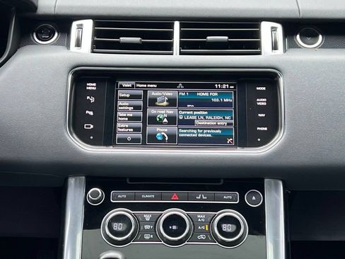 Used 2014 Land Rover Range Rover Sport HSE AWD/4WD image 26