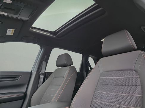 Used 2025 Honda CR-V Sport image 19