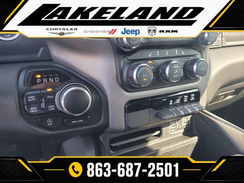 Used 2023 RAM 1500 Big Horn AWD/4WD image 24