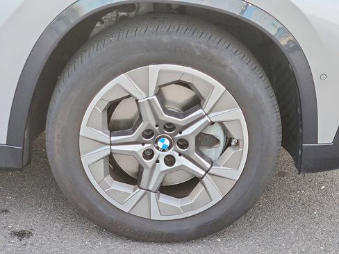 Used 2025 BMW X1 xDrive28i w/ Convenience Package image 8