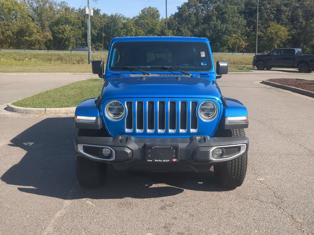 Used 2022 Jeep Wrangler Unlimited Sahara w/ LED Lighting Group AWD/4WD image 8