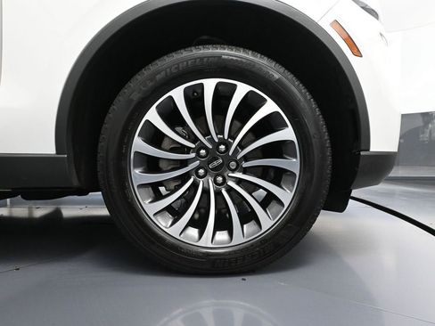 Used 2023 Lincoln Aviator Reserve image 14