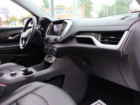 Certified 2024 GMC Terrain SLT AWD/4WD image 8