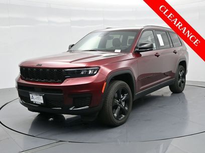 Used 2023 Jeep Grand Cherokee L Laredo