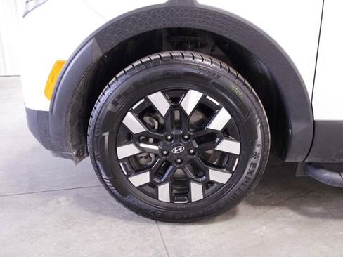 Used 2025 Hyundai Santa Cruz SEL image 10