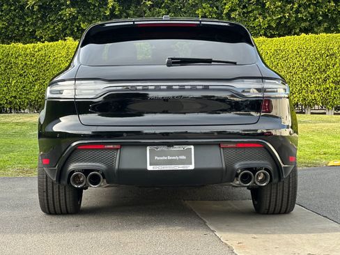 New 2026 Porsche Macan GTS image 7